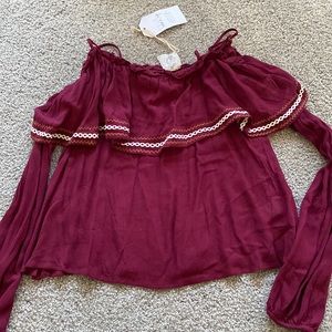 Cold shoulder long sleeve top